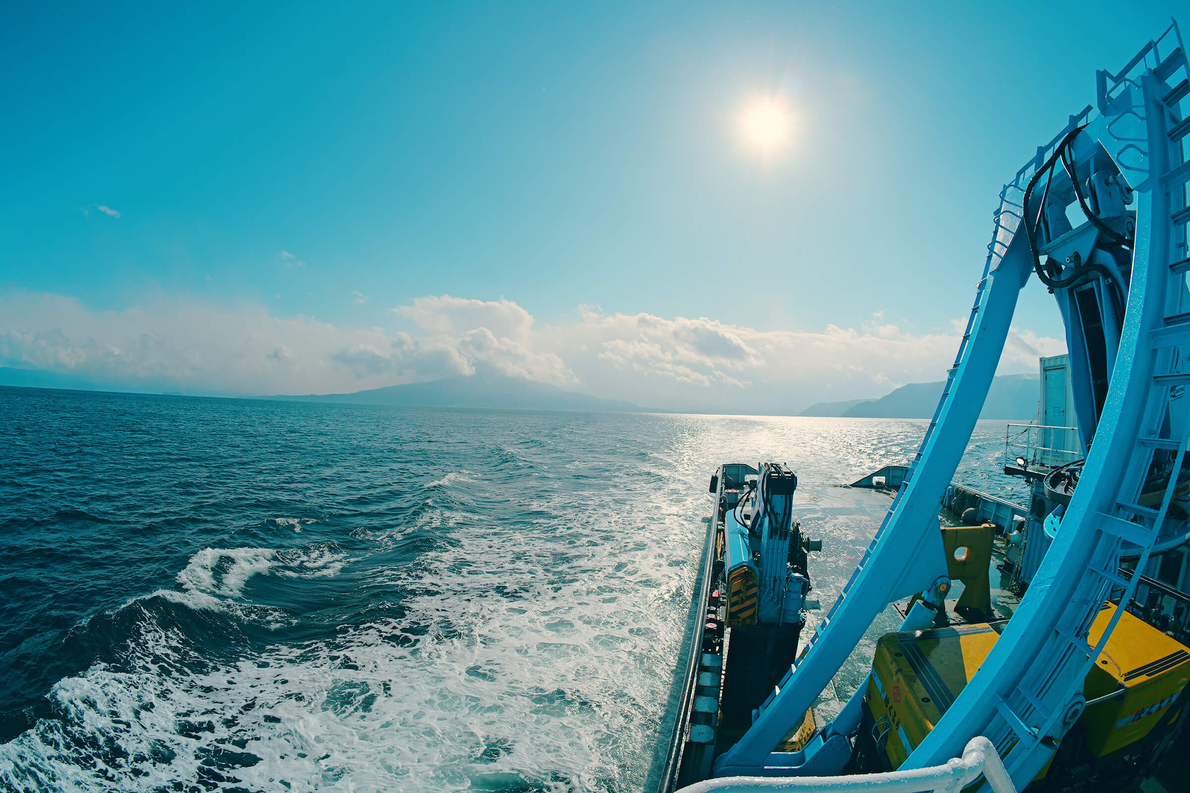 甲板（船尾側）