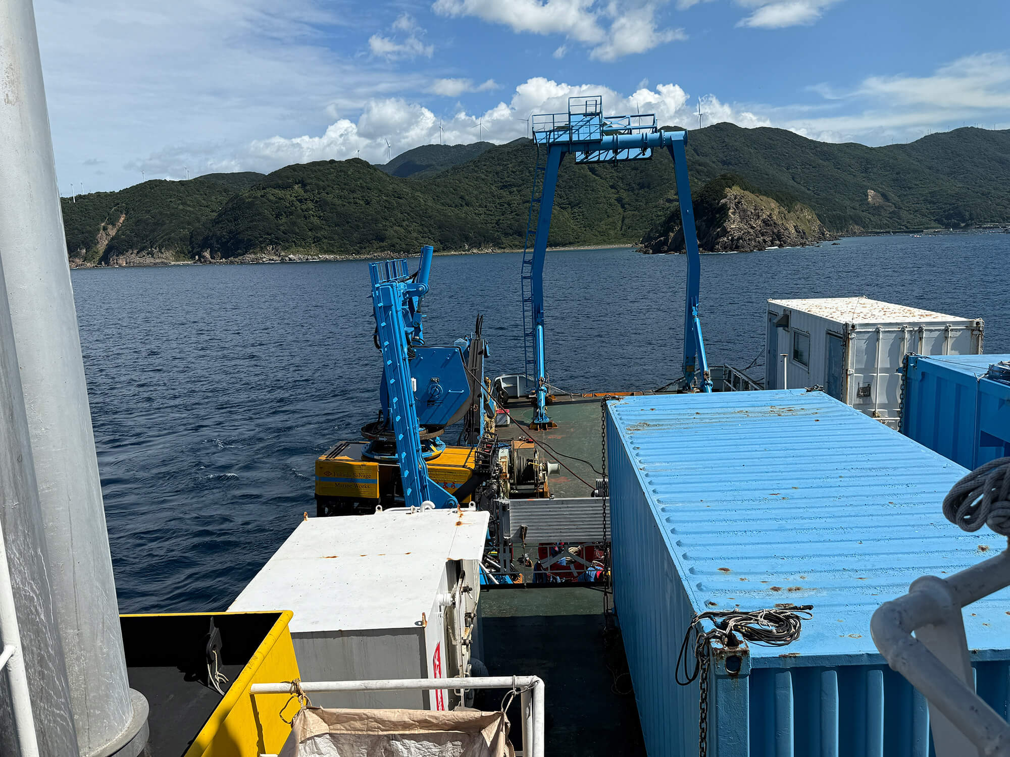 甲板（船尾側）