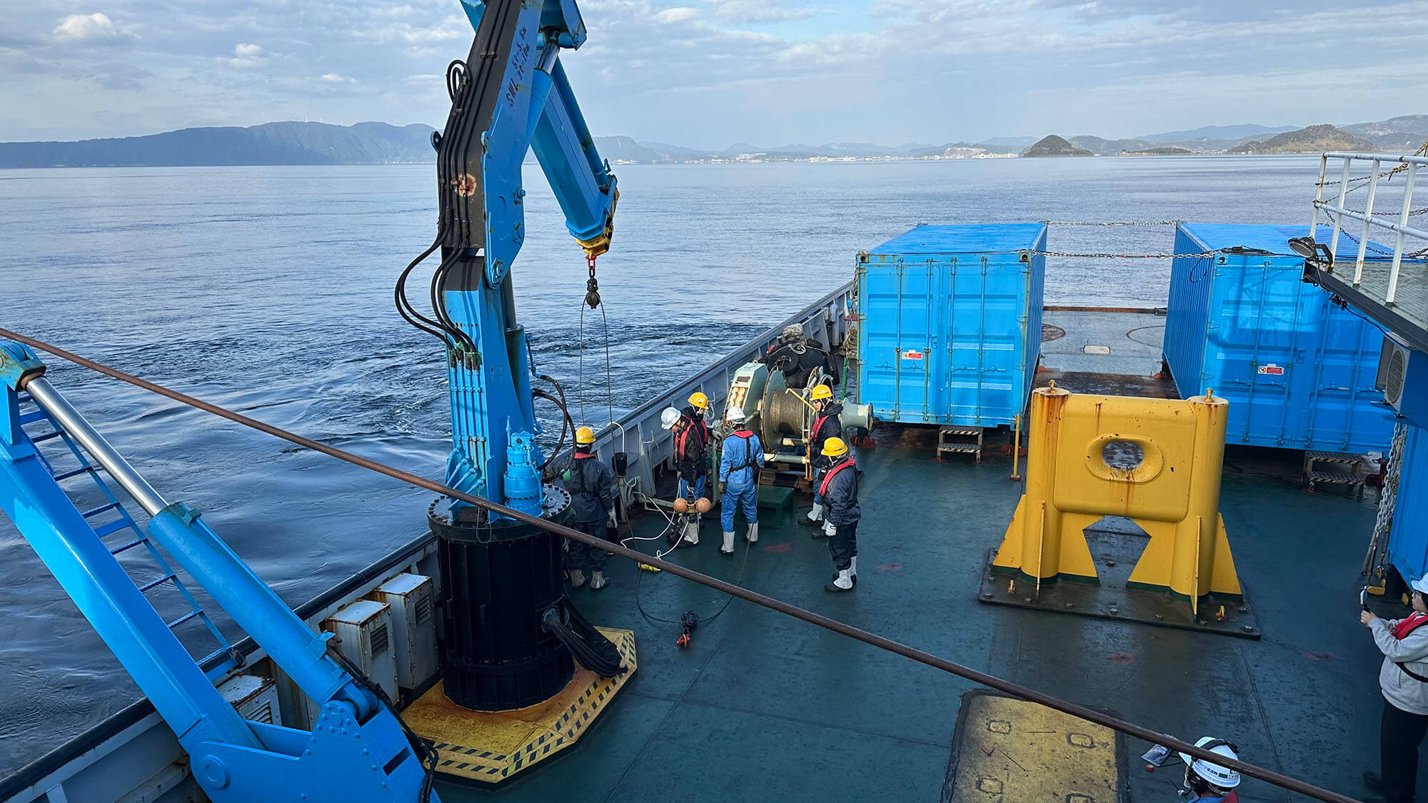 甲板（船尾側）